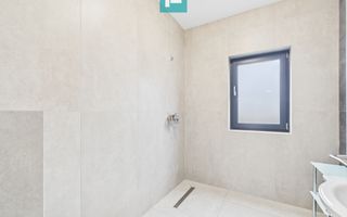 Apartament cu 2 camere, terasă generoasă – Moșnița - Poză 17