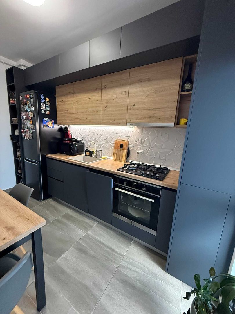 Apartament 2 camere. Decomandat. Loc de parcare. Bld. Metalurgiei. - Poză 5