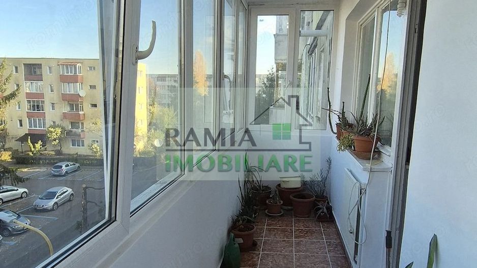 Apartament 3 camere, 67 mp, etaj 3/4 – Astra, zona Planete - Poză 9