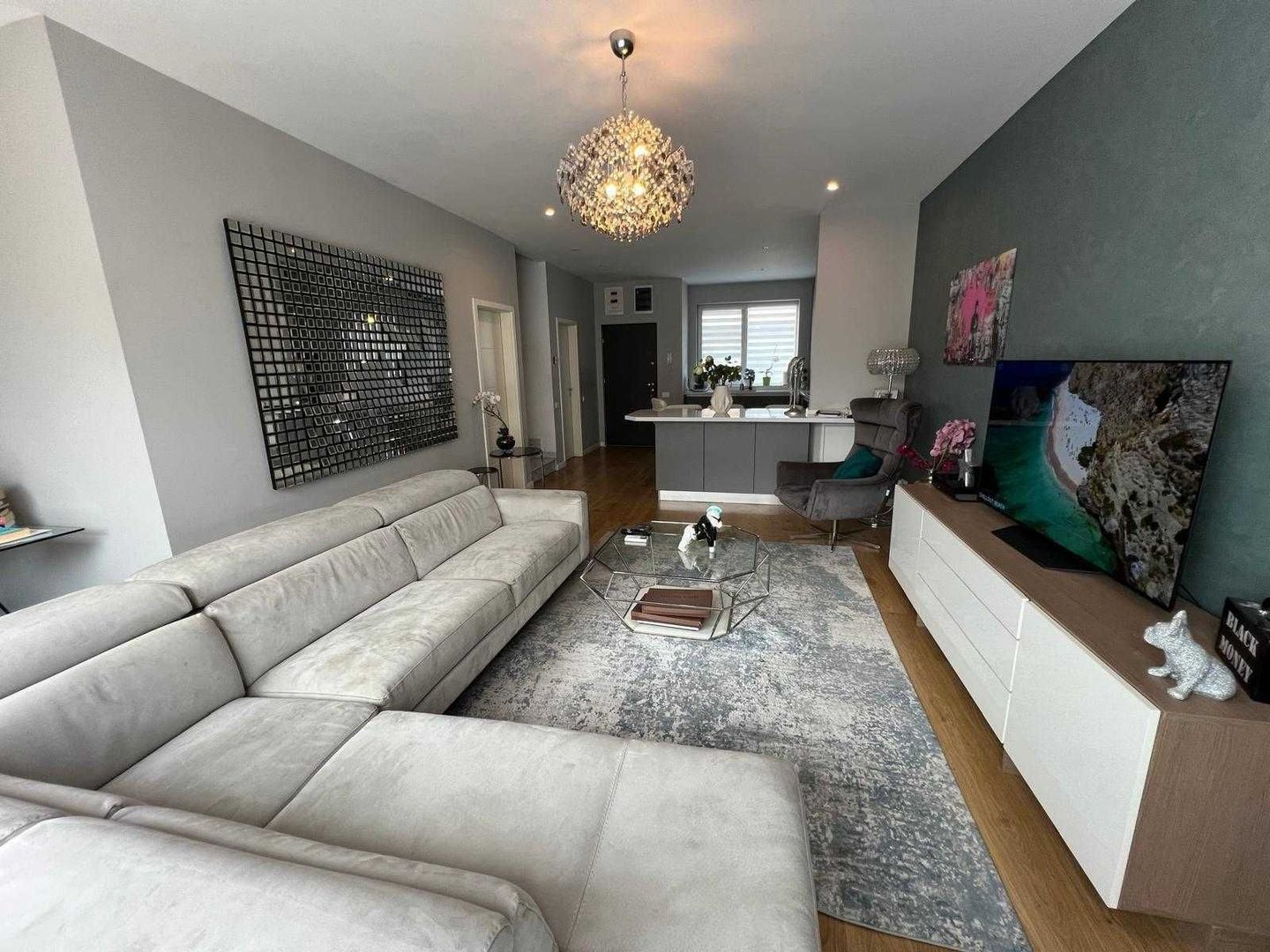 CASA MODERNA | COMPLET MOBILATA SI UTILATA | PIPERA - Poză 1