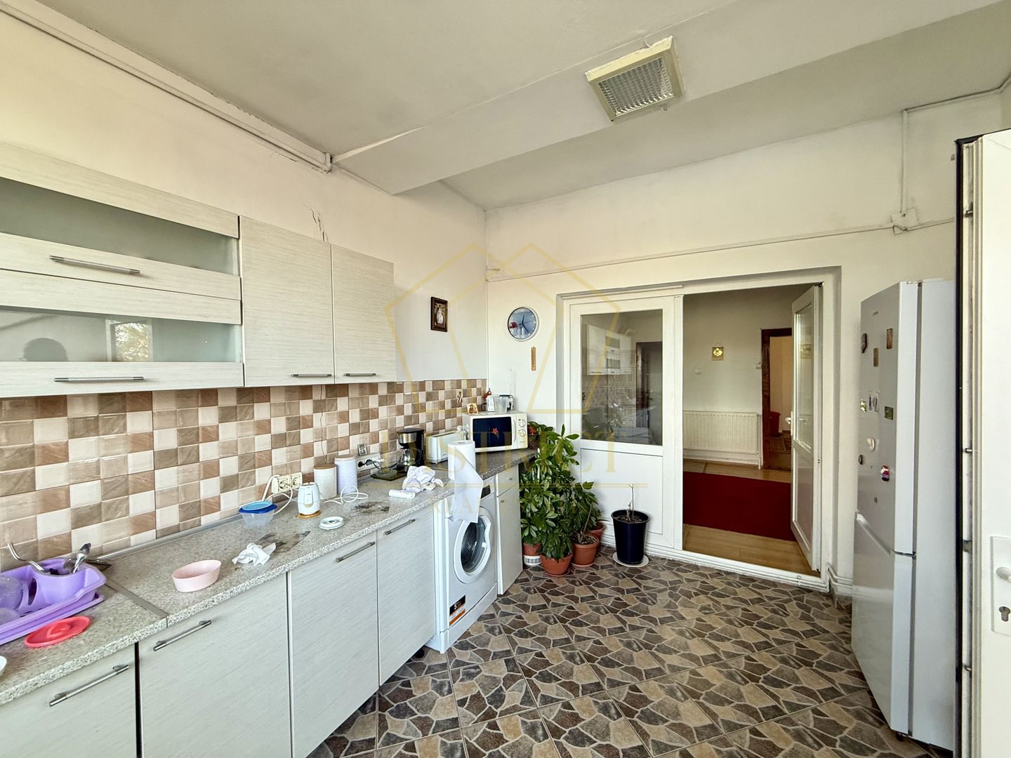 Duplex D+P+1E+M cu 7 camere | Utvin - Poză 3