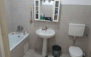 2 camere de vânzare - Zona Porii, Florești - Poză 6