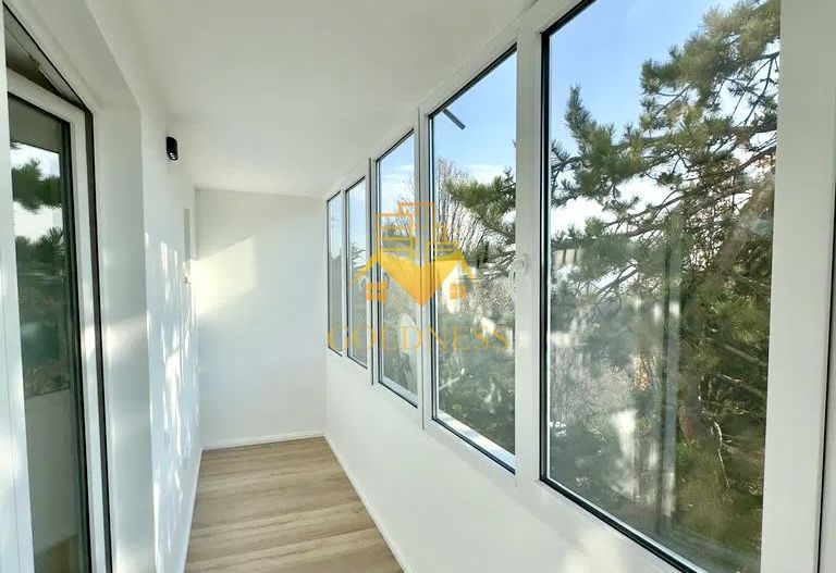 2 camere semidecomandate, Prima Inchiriere, Hotel Royal Gheorgheni - Poză 10