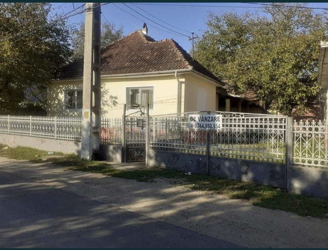 Vand casa cu 121 mp suprafata construita si teren 1635 mp - Poză 6