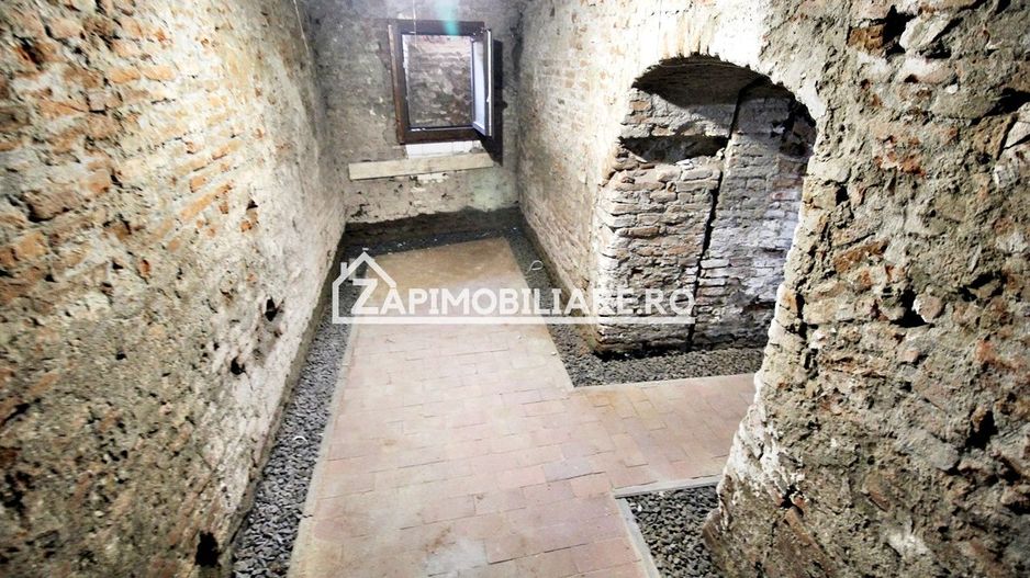 Spatiu Comercial 100 mp.zona Centrală - Poză 3