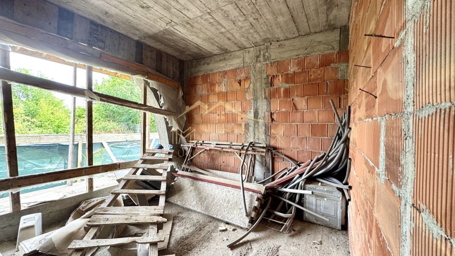 Vila cu 5 camere *616mp* / 1600mp teren / Corbeanca - Poză 17