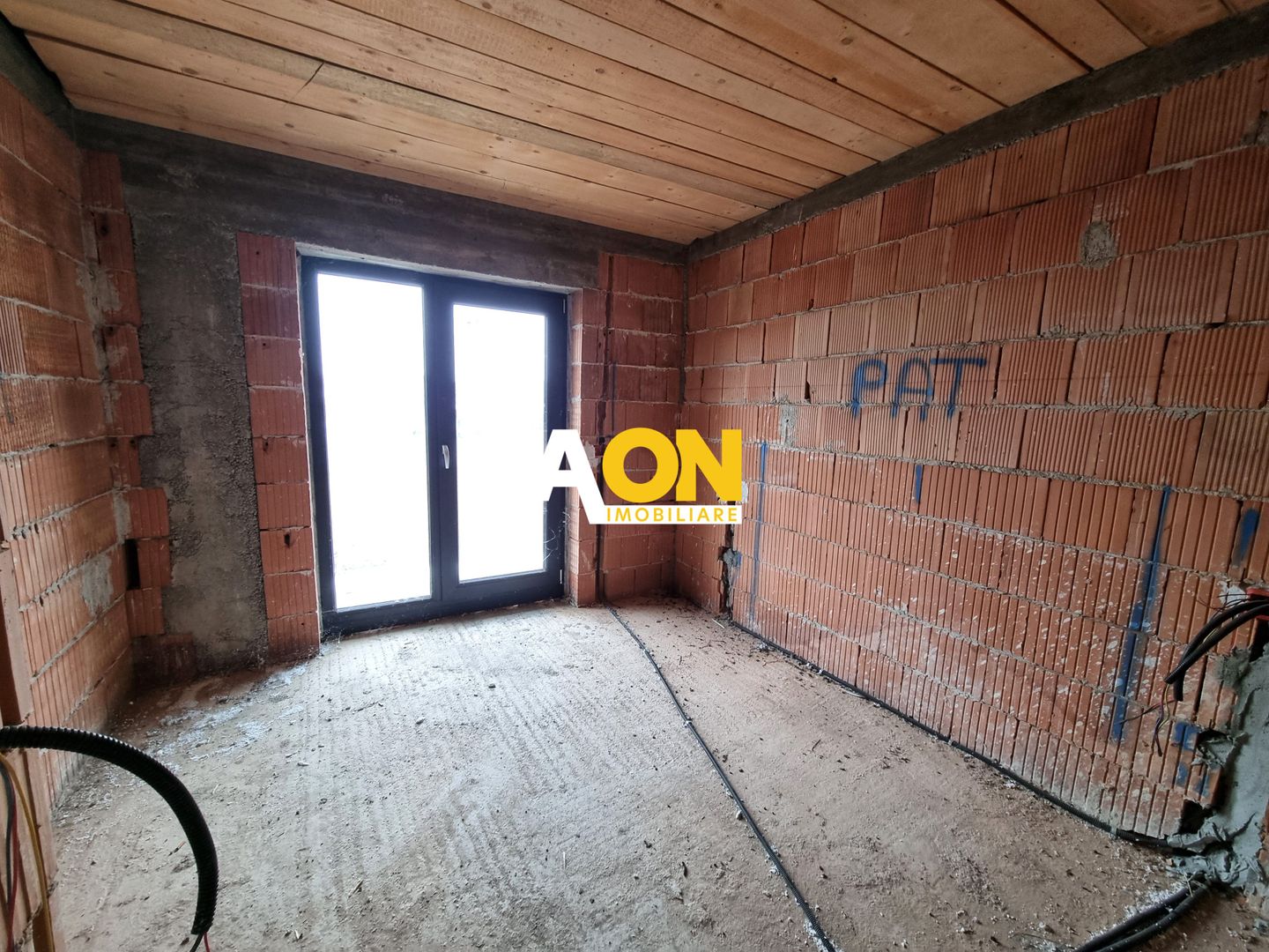 De vanzare 1/2 duplex, 4 camere, 224mp teren, Orizont - Poză 12