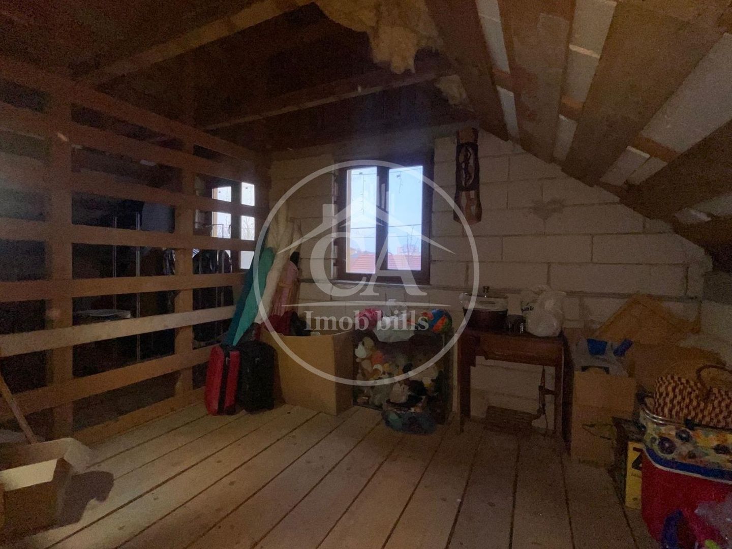 Casa de vânzare cu 7 camere in zona Nufarul, Oradea - Poză 26