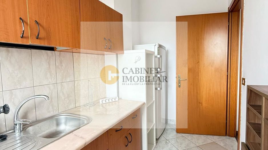 2 camere l Piata Romana | Dressing generos l Balcon deschis - Poză 6