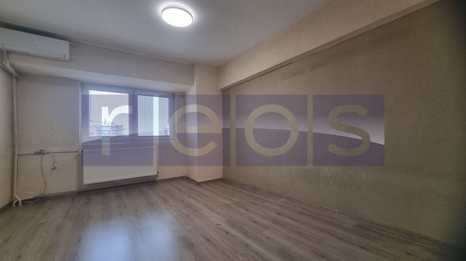 VANZARE- 6 CAMERE-PENTHOUSE -UNIRII -et 8-9 - Poză 4