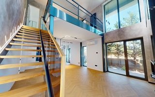 Loft Spectaculos cu Design Industrial - Poză 4