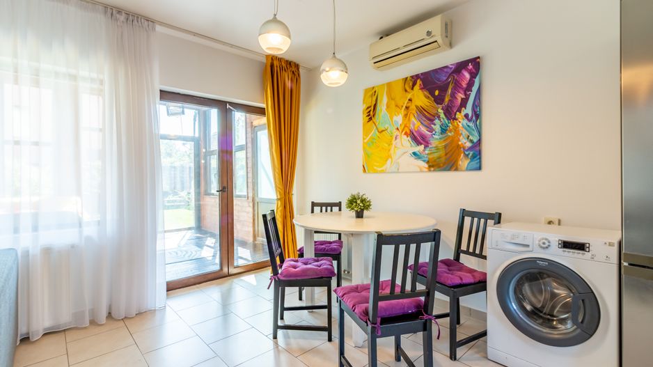 Casă primitoare  | Tunari | Grădină spațioasă plus piscină - Poză 4