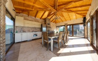 Casa 6 dormitoare+4 bai -1500 mp teren-Sacele - Poză 45