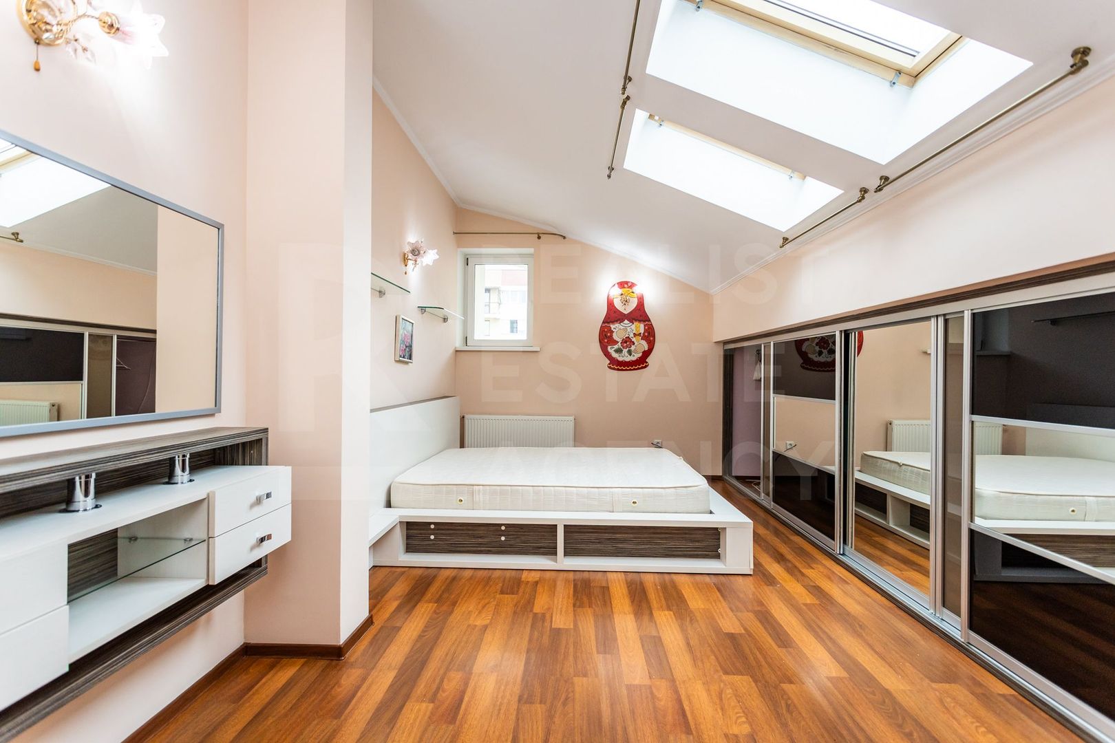 Vânzare, apartamnet 4 camere + living, str. Alba Iulia, Buiucani - Poză 15