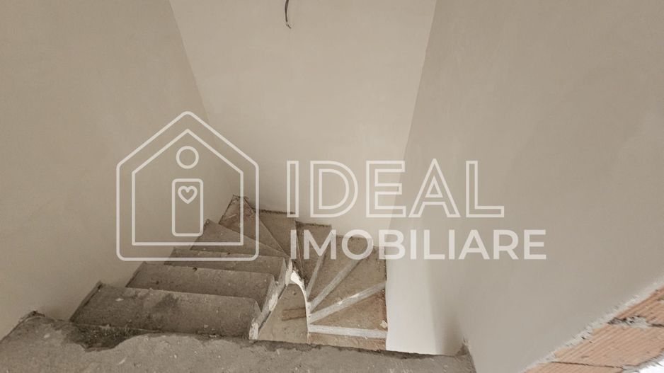 Triplex cu 4 camere si gradina, in Cisnadie - Poză 7