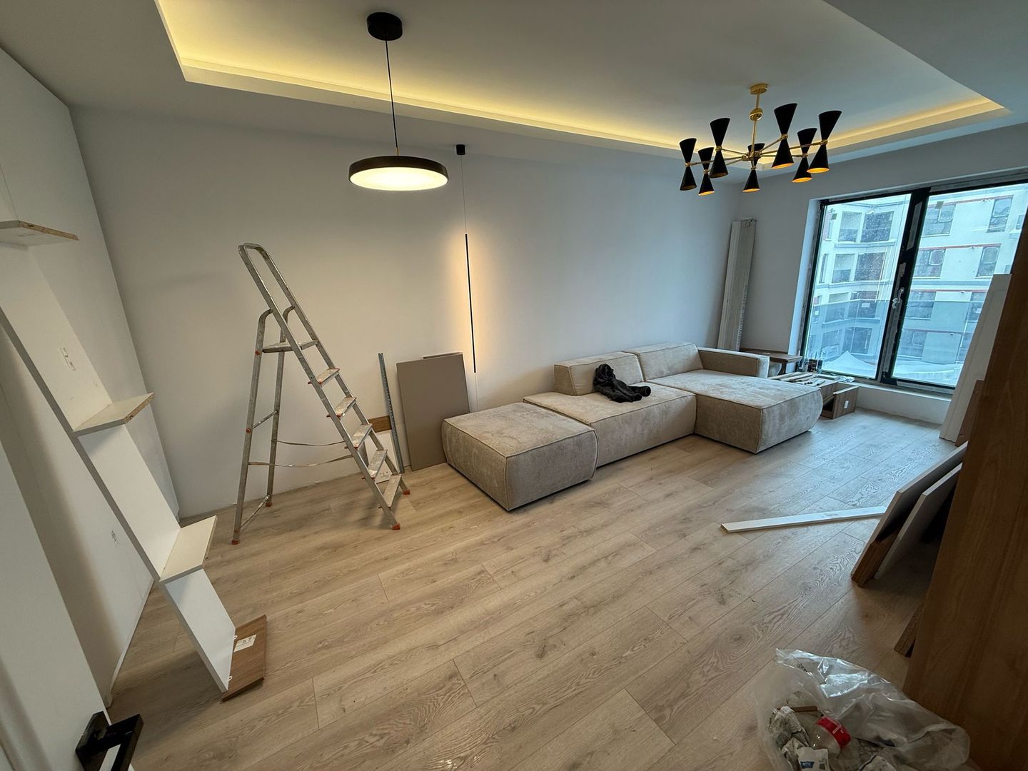 De vanzare | Apartament GRI 2 camere | Exigent Faza 5 | Lujerului - Poză 3
