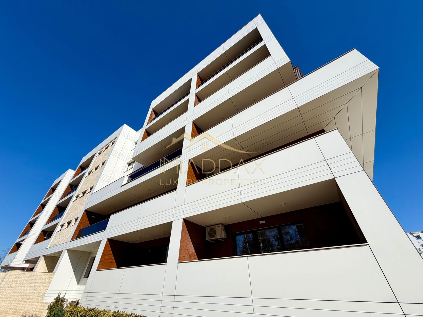 Apartament cu 2 camere *72mpu* + Terasa // Baneasa - Metrou Baneasa - Otopeni - Poză 57