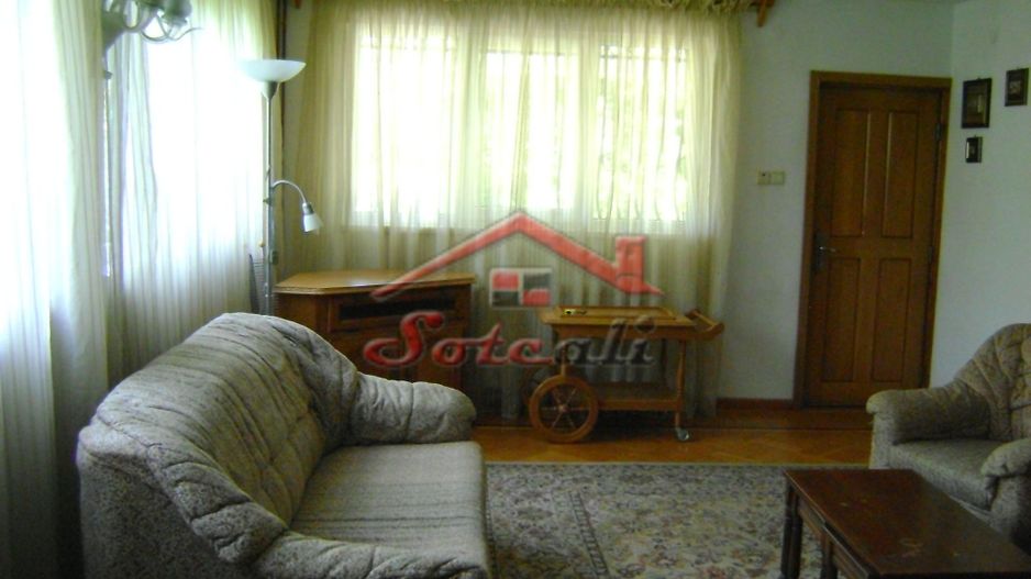 Casă / Vilă cu 7 camere de vânzare în Cornu - Poză 16