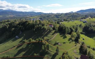 Teren in sat Pestera, comuna Moeciu. - Poză 1