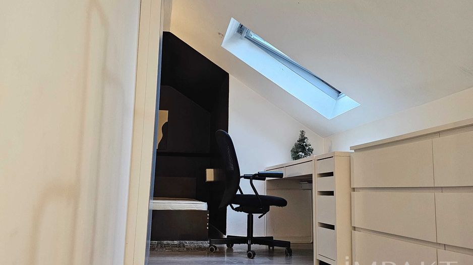 Apartament 1 camera + mezanin in vila zona FSEGA / Iulius Mall - Poză 4