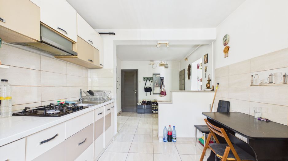 Apartament 4 camere decomandat | Parter | Metrou la 7 minute | - Poză 5