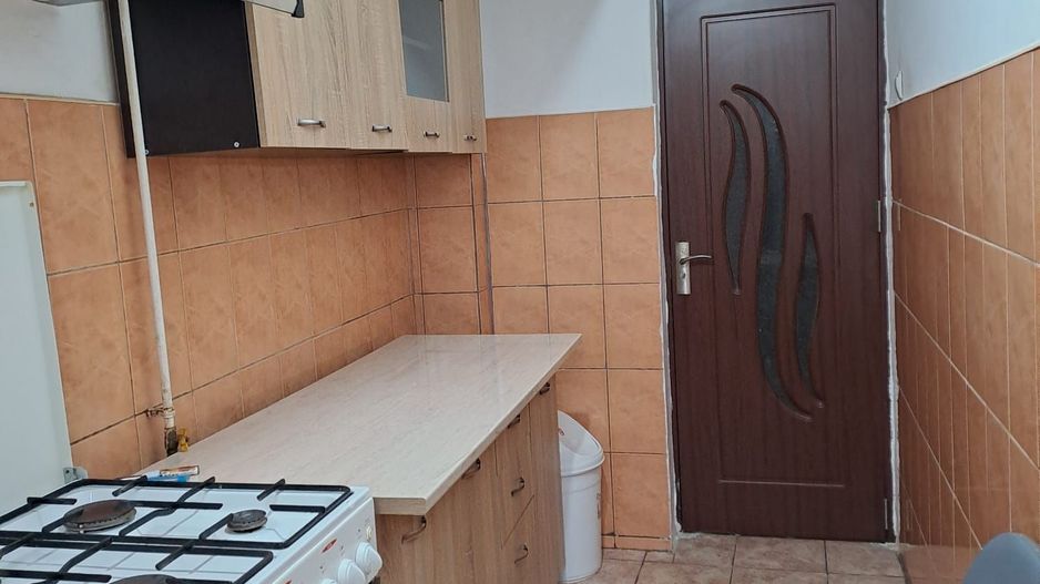 De inchiriat  apartament 2 camere Ultracentral, et. 1, 1800 lei - Poză 6