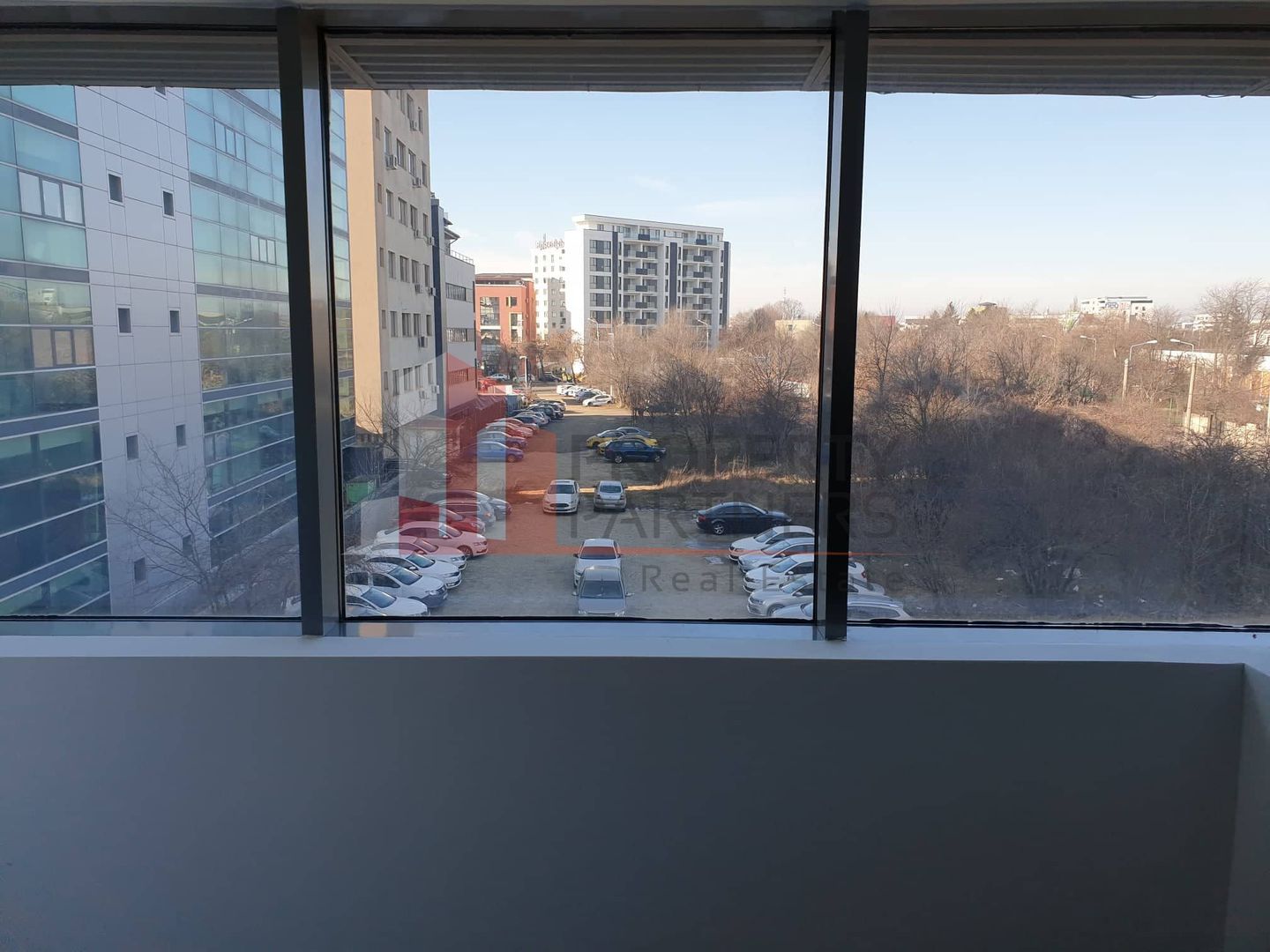 90 mp spatiu birouri in zona Baneasa, cladire noua - Poză 4