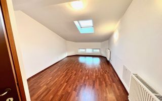 VILA CU 5 DORMITOARE LA INCHIRIERE IN COMPLEX REZIDENTIAL - Poză 20