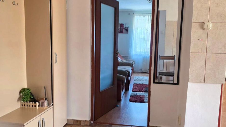 3 camere spatios, luminos 2 bai Transilvaniei - Poză 7
