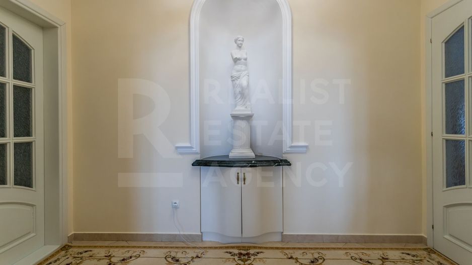 Vânzare casă de lux, 700 mp + 22 ari, situată în Tohatin - Poză 45