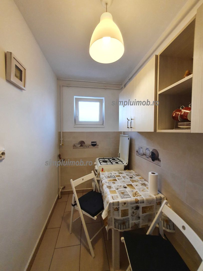 Garsoniere Moderna Aproape de Metrou - Poză 5