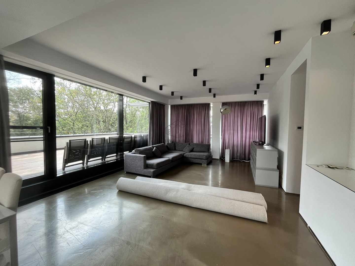 DUPLEX SUPERB CU 4 CAMERE LA  INCHIRIERE IN ZONA FLOREASCA - Poză 2