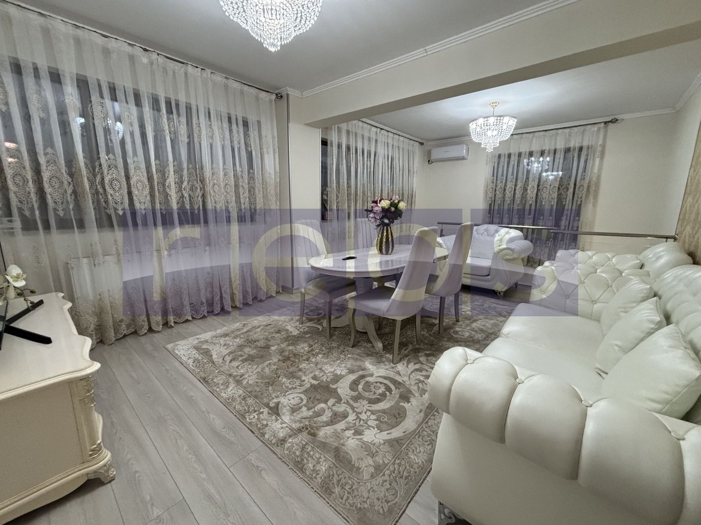 APARTAMENT 3 CAMERE | CURTE 35MP | DAMAROAIA - Poză 2