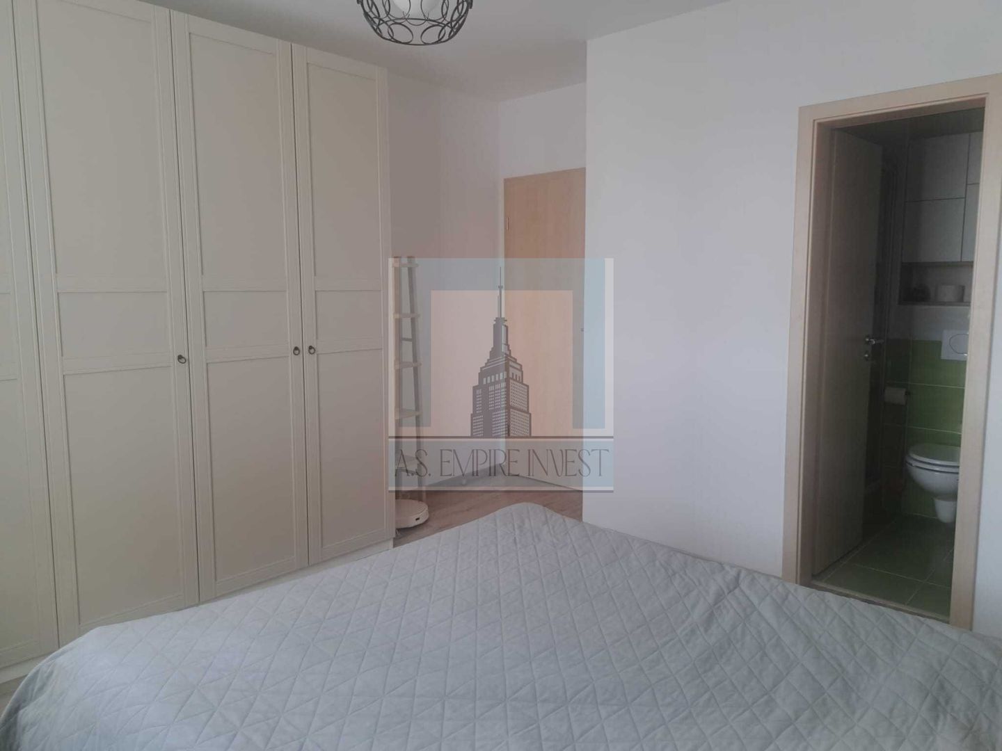 Apartament 3 camere + loc de parcare - zona Tractorul/Nicolae Labis - Poză 6