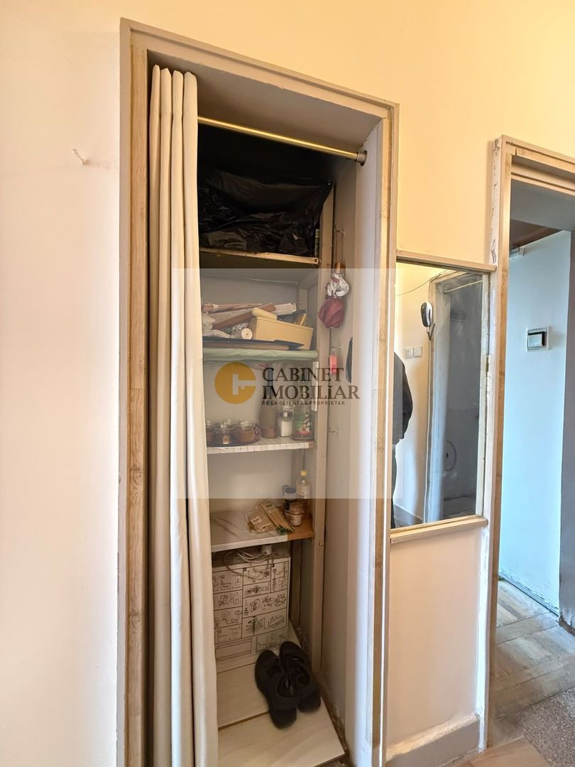 2 camere I Decomandat I Vedere Panoramica I Romana - Poză 12