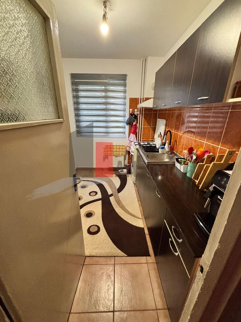 Apartament 3 camere Berceni - Poză 5