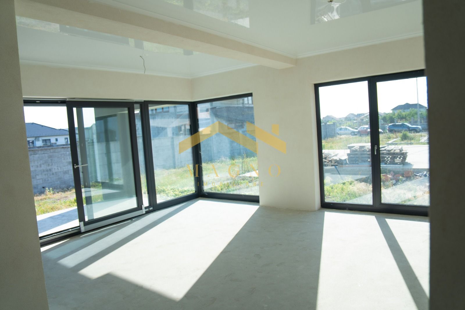 VILA noua 4 camere  + 2 locuri cu fundatie Vladimirescu zona Europa - Poză 12