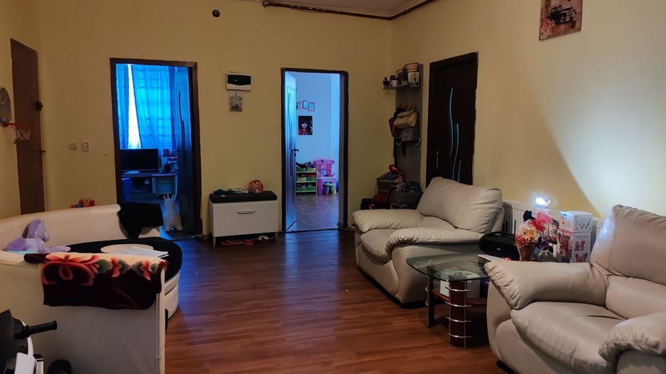 Vanzare apartament 5 camere in vila zona Calarasi - Poză 5