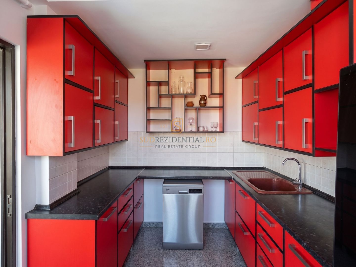 Duplex 3 camere pe 2 niveluri, 2 bai, langa Metrou Aparatorii Patriei - Poză 3