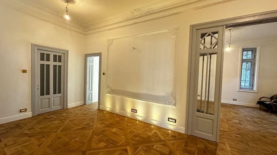 Apartament in vila  - renovat lux , 4 camere - Poză 5
