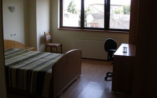 Apartament 4 camere de închiriat, 120 mp, vilă, ideal sediu firmă - Poză 3