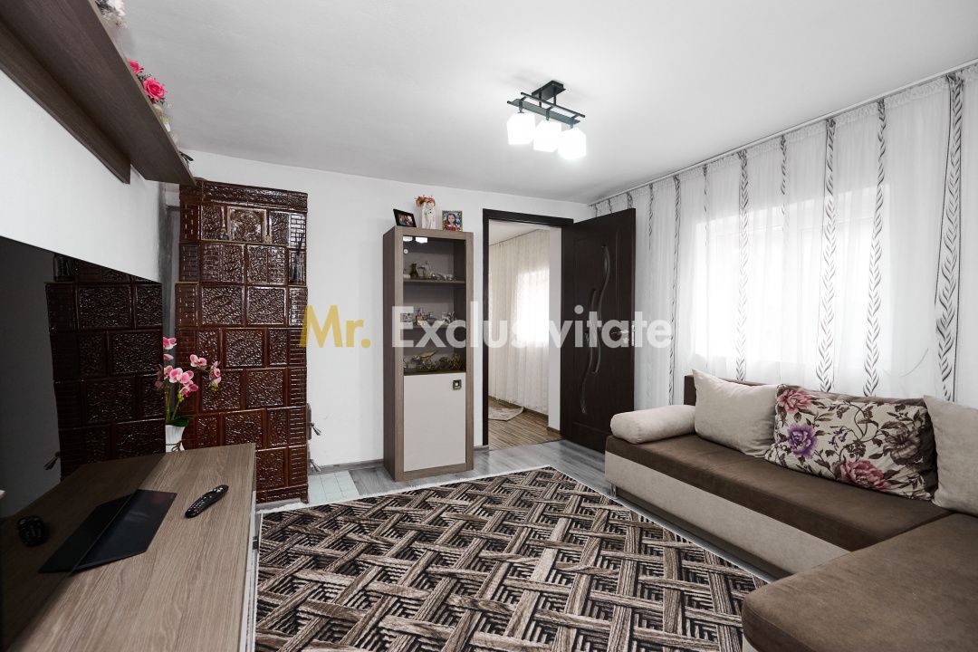 Casa  + anexa în Com.  Petresti, Sat Gherghesti - Dambovița - Poză 3