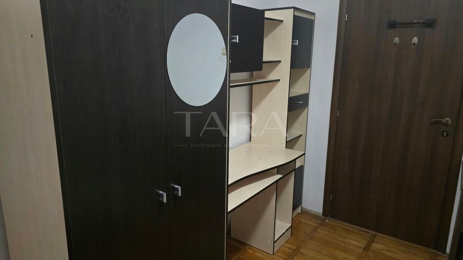 Apartament cu 4 camere decomandat de vânzare în Mănăștur, zona Penny. - Poză 3
