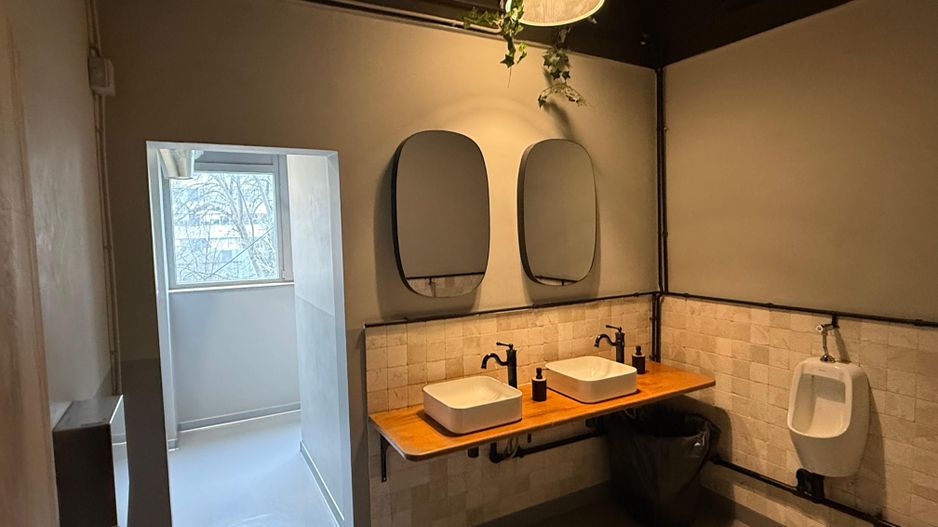 Spațiu  576mp+120mp curte  la 5 minute de Metrou Pipera - Poză 19