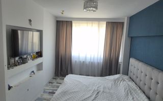 URGENT!, VEDERE PANORAMICA STADION, RENOVAT, NEGOCIABIL - Poză 5
