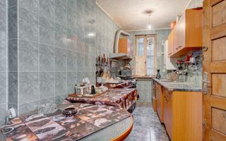 Ultracentral - zona Polona - 3 camere cu dependinte si GARAJ propriu - Poză 11