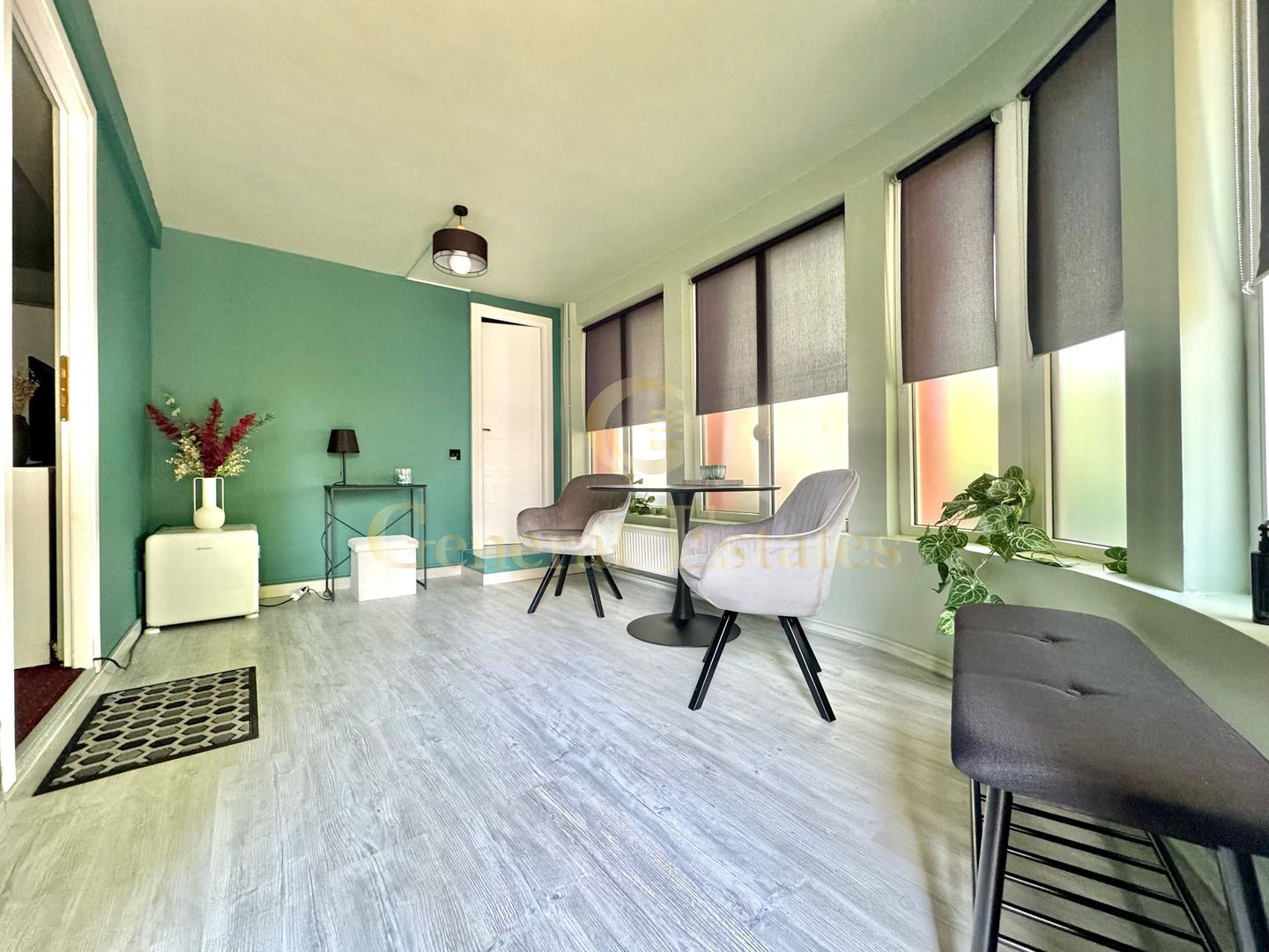 Vânzare Afacere Activa - Hotel - 4 Nivele 750 mp - Poză 3