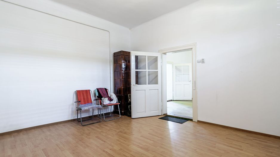 Două case pe Calea Radnei comision 0 - Poză 5