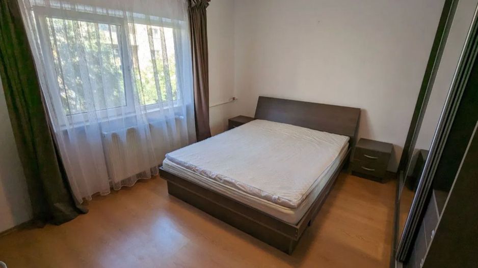 AP. 2 CAMERE RAHOVA,BUCATARIE INCHISA , LOC PARCARE,MOBILAT MODERN - Poză 1