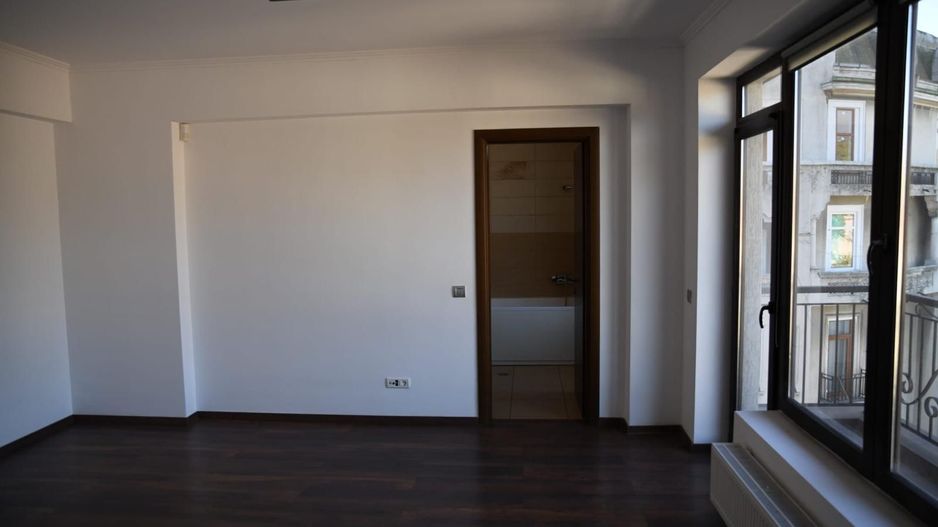 Apartament superb de inchiriat zona Cotroceni - Poză 6